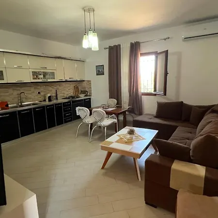 بيت للعطل Vacation Hoxha Rrotull